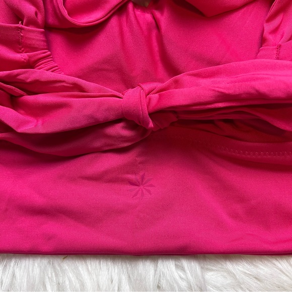 Athleta Plunge Bikini Top. Size Medium. Best For D-DD Cups. New With Tags. - Picture 6 of 10